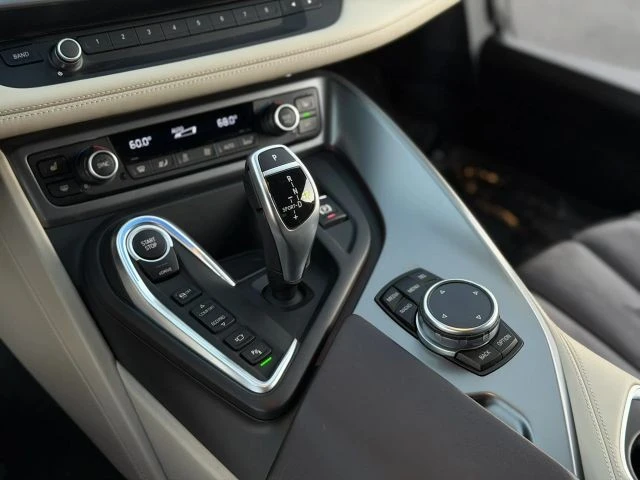 2015 BMW i8 - Image 22 of 28