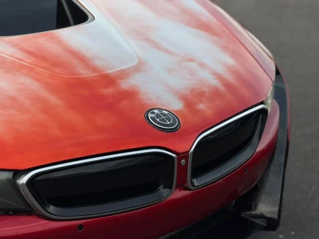 2015 BMW i8 - Image 4 of 21