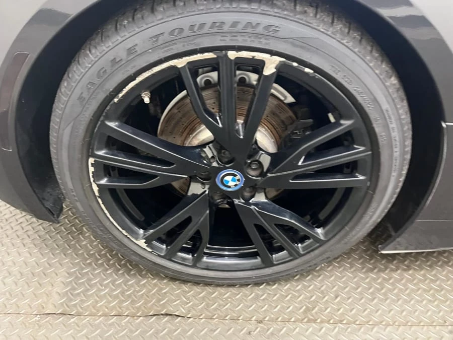 2015 BMW i8 - Image 9 of 16