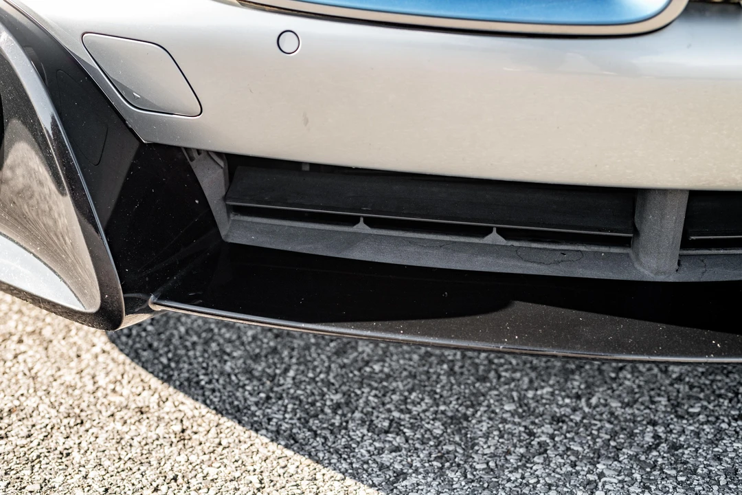 2015 BMW i8 - Image 16 of 31