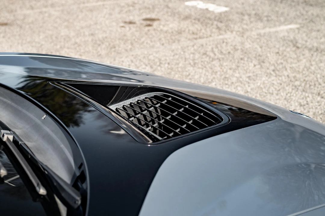 2015 BMW i8 - Image 29 of 31