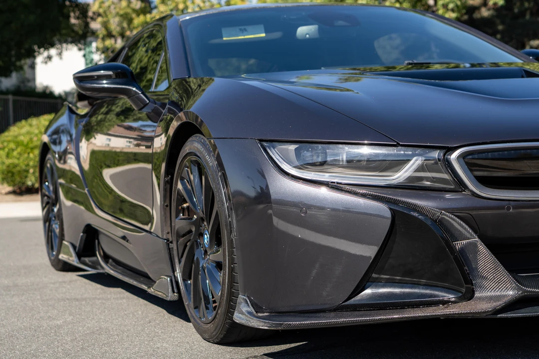 2015 BMW i8 - Image 26 of 31