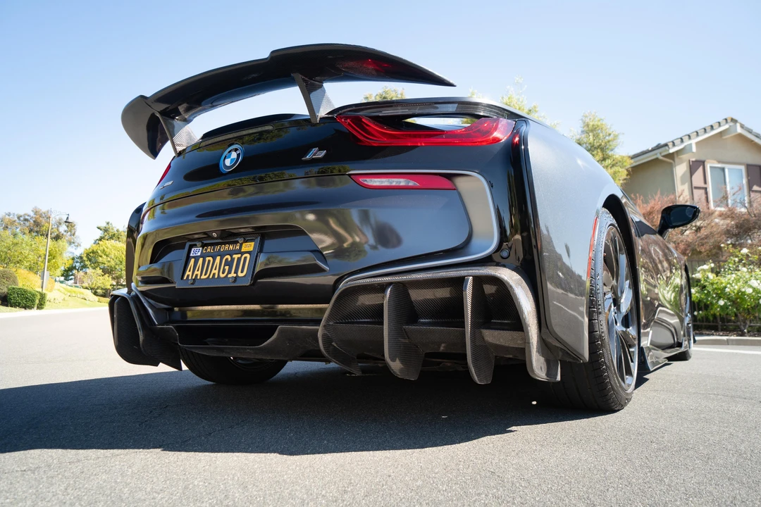 2015 BMW i8 - Image 9 of 31