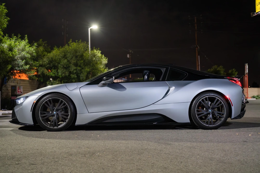 2015 BMW i8 - Image 10 of 31