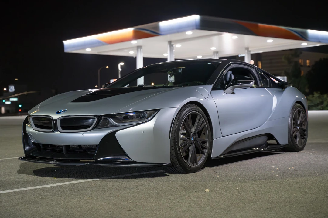 2015 BMW i8 - Image 7 of 31
