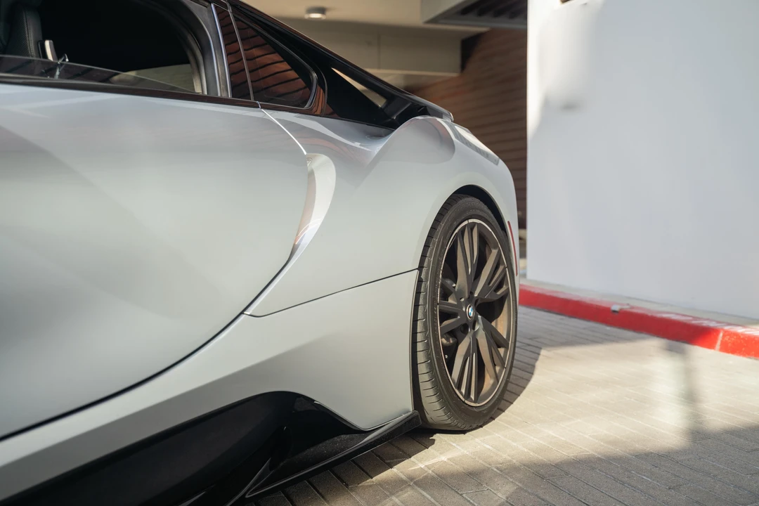 2015 BMW i8 - Image 31 of 31
