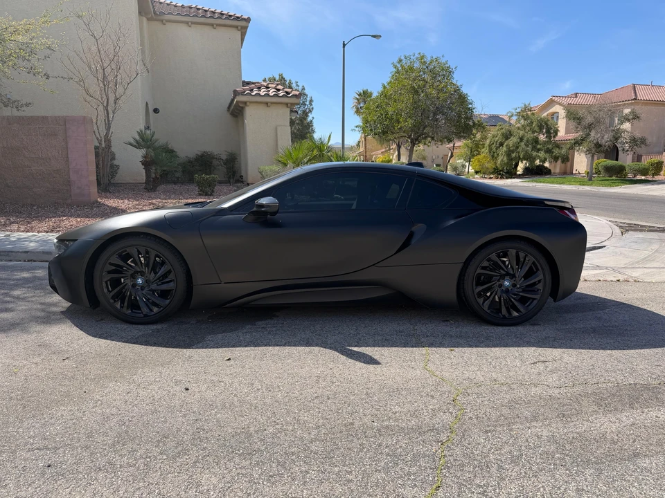 2015 BMW i8 - Image 9 of 31