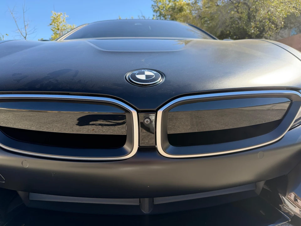2015 BMW i8 - Image 25 of 31