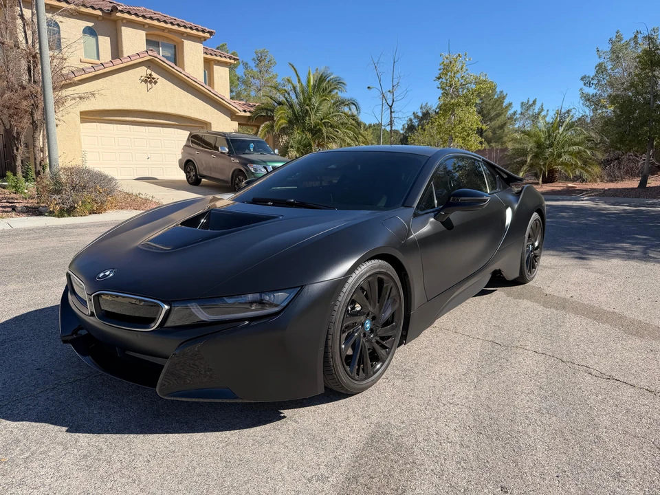 2015 BMW i8 - Image 7 of 31