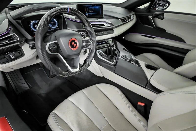 2015 BMW i8 - Image 18 of 21