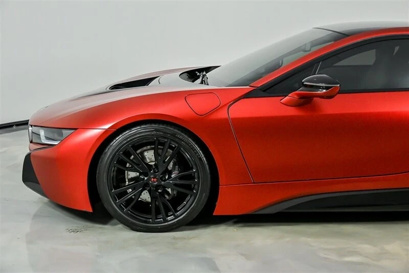 2015 BMW i8 - Image 7 of 21