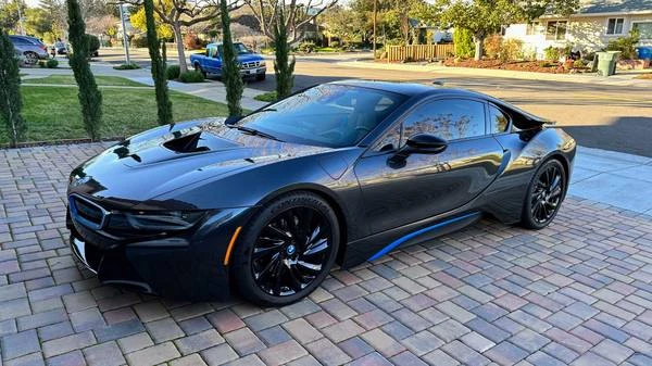 2015 BMW i8 - Image 3 of 12