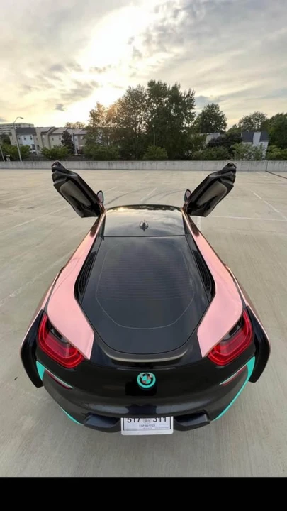 2015 BMW i8 - Image 5 of 6