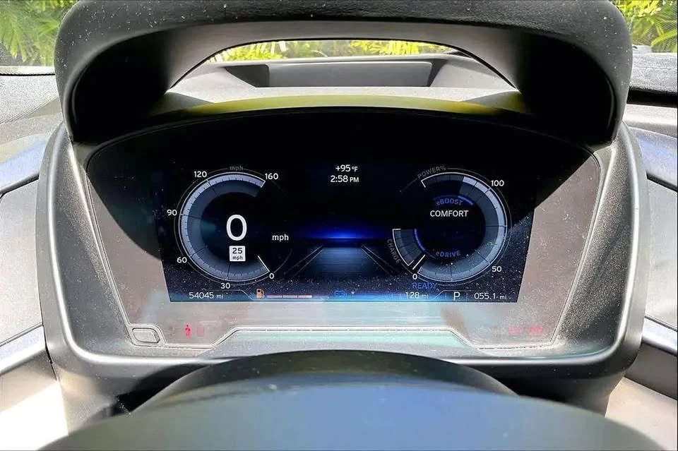 2015 BMW i8 - Image 14 of 19
