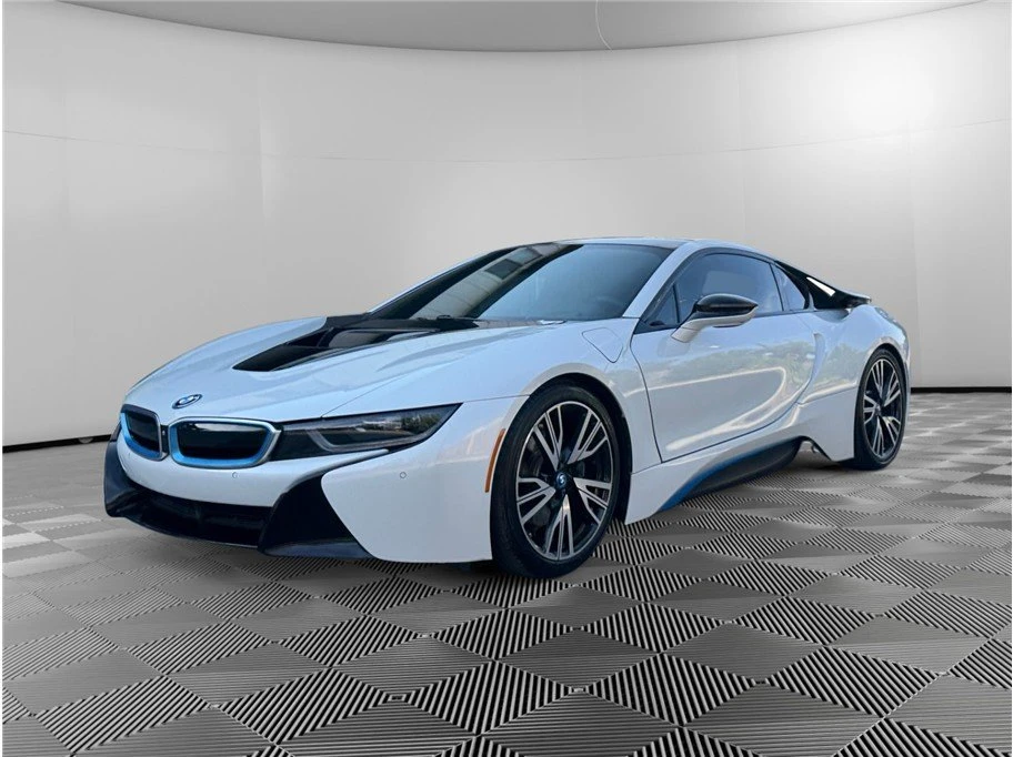 2015 BMW i8 - Image 2 of 20