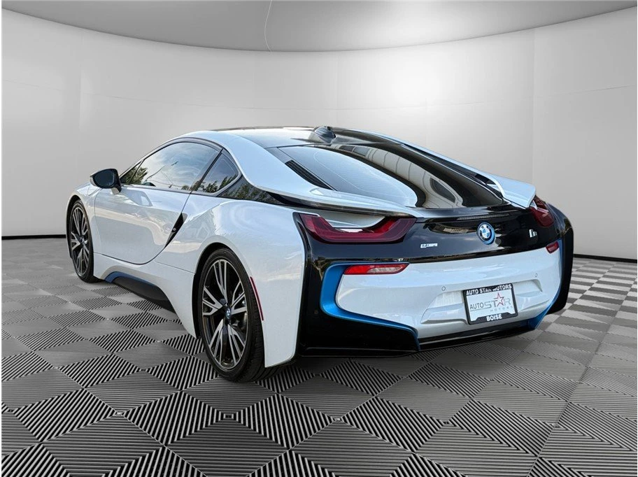 2015 BMW i8 - Image 3 of 20
