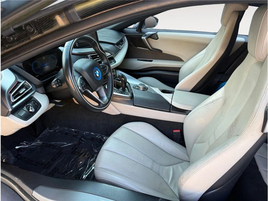 2015 BMW i8 - Image 9 of 20