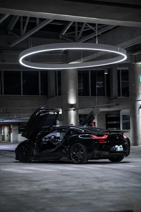 2015 BMW i8 - Image 2 of 7
