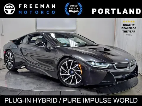 2015 BMW i8 Pure Impulse World