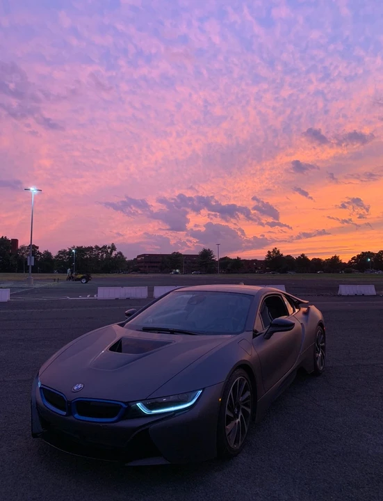 2015 BMW i8 - Image 4 of 7