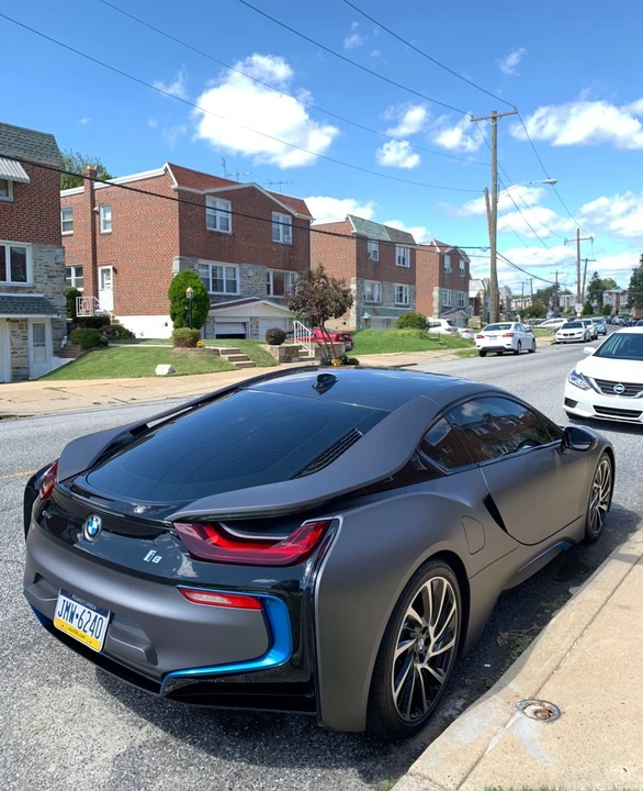 2015 BMW i8 - Image 6 of 7
