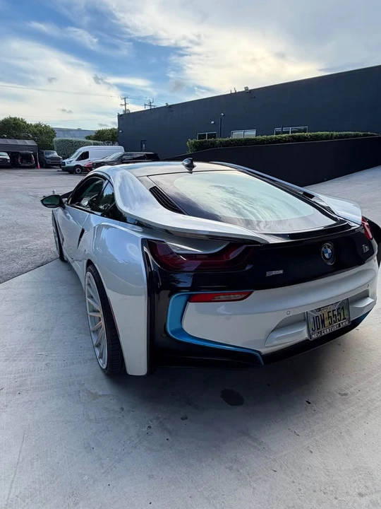 2015 BMW i8 - Image 8 of 16