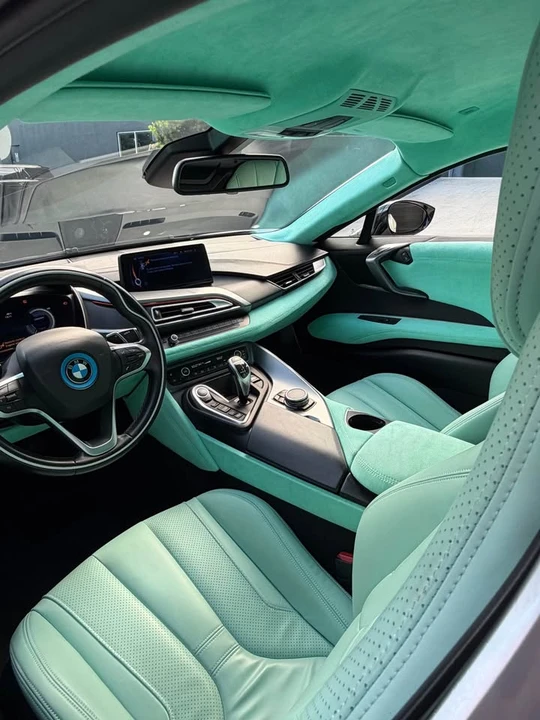 2015 BMW i8 - Image 12 of 16