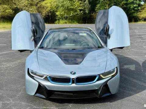 2015 BMW i8 - Image 2 of 19