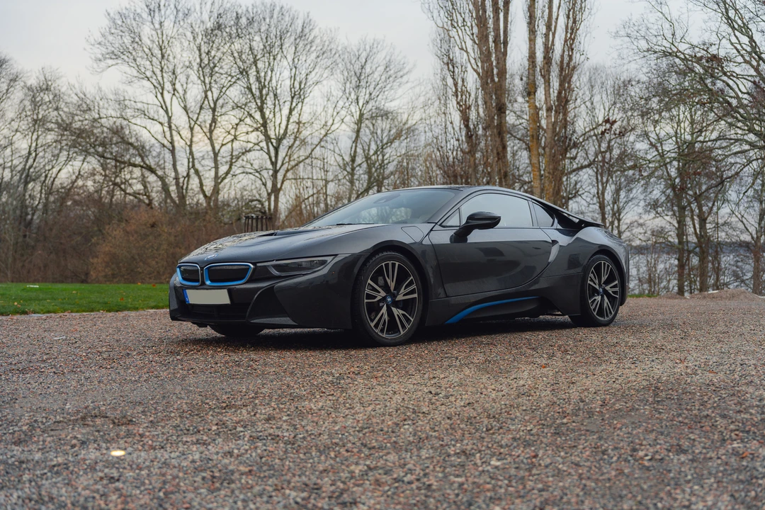 2015 BMW i8 - Image 20 of 31