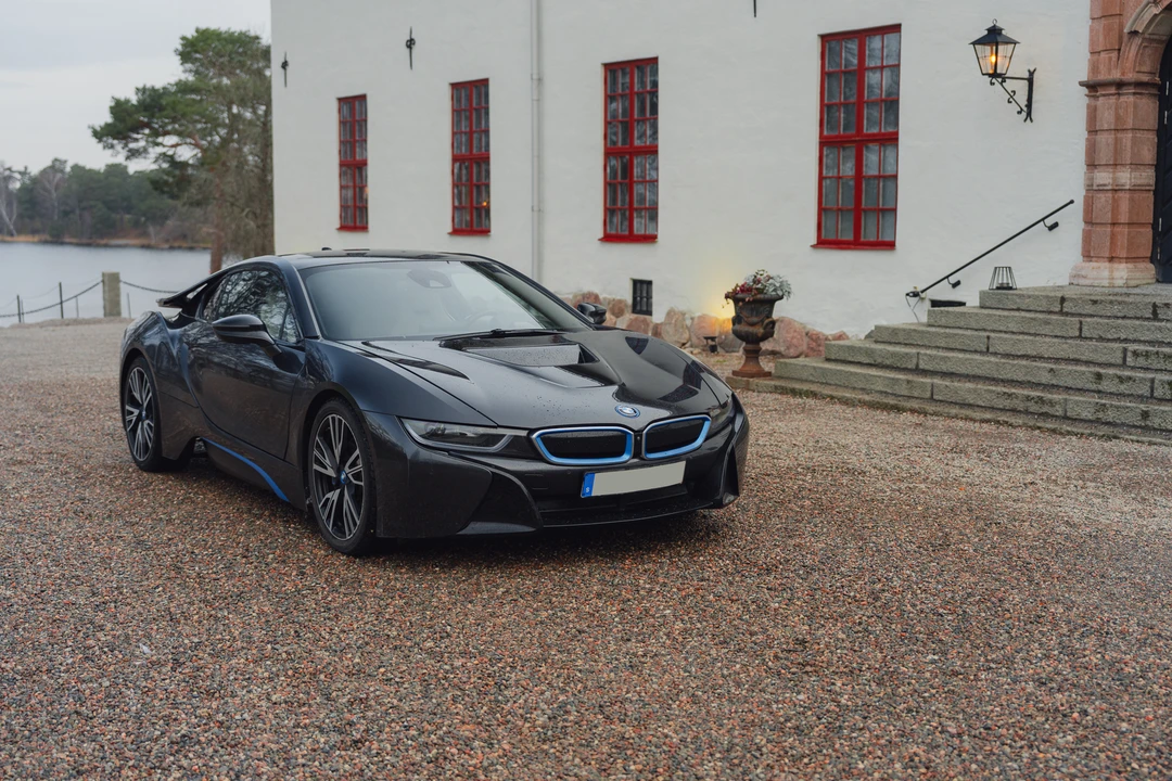 2015 BMW i8 - Image 21 of 31
