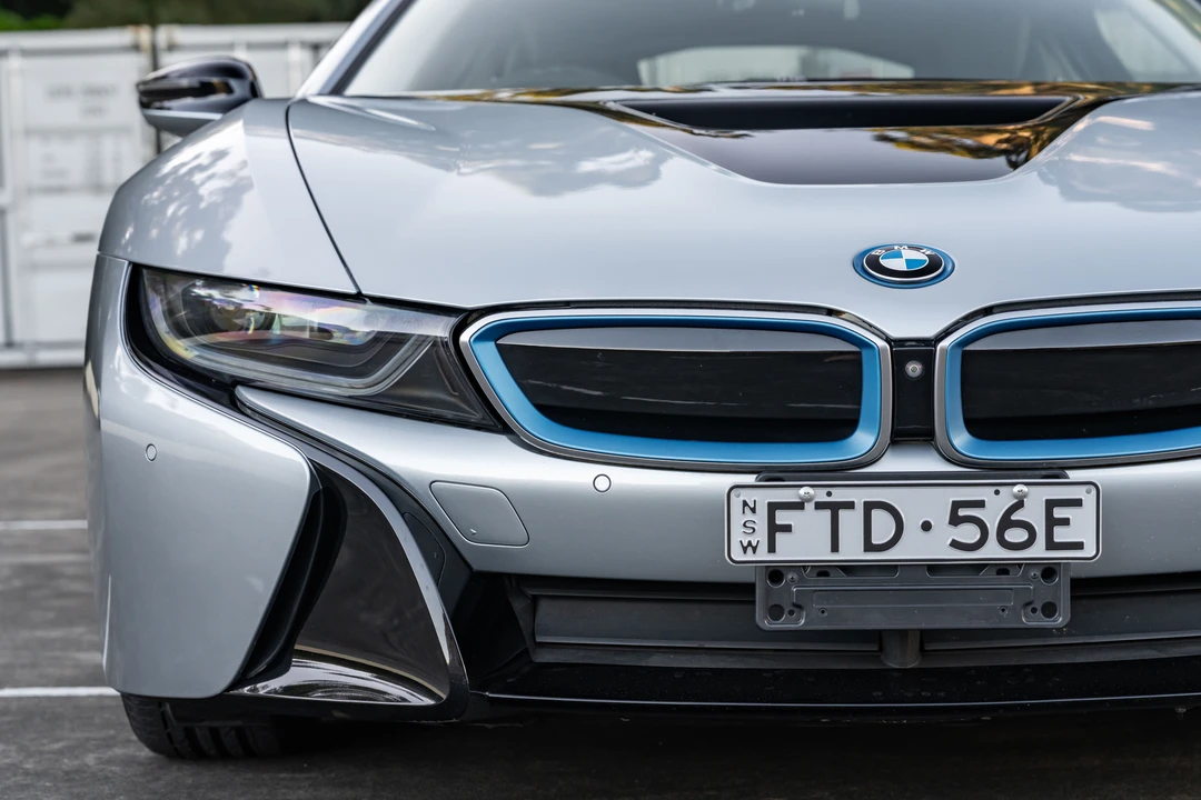 2015 BMW i8 - Image 20 of 31