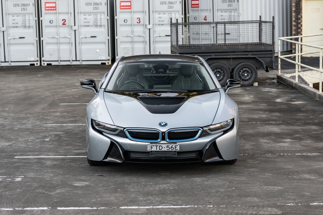 2015 BMW i8 - Image 10 of 31
