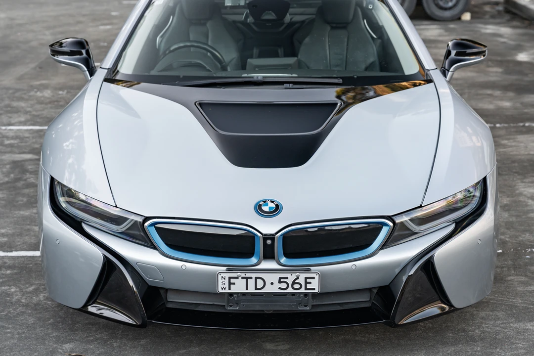 2015 BMW i8 - Image 19 of 31