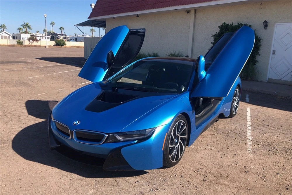 2015 BMW i8 - Image 3 of 5