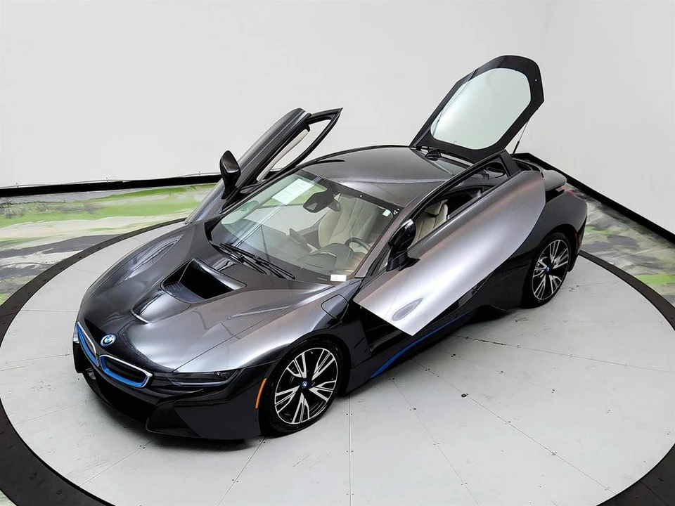 2015 BMW i8 - Image 31 of 31