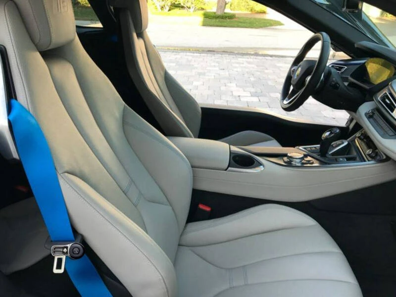 2015 BMW i8 - Image 8 of 9