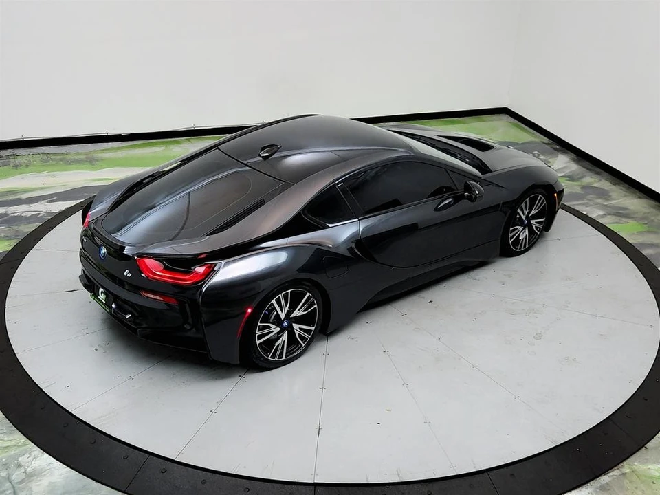 2015 BMW i8 - Image 31 of 31
