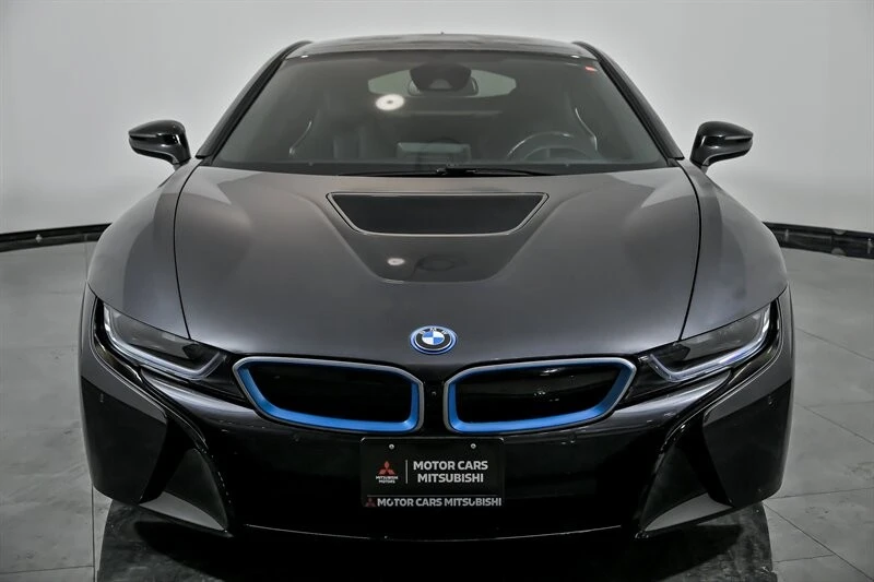 2015 BMW i8 - Image 4 of 21