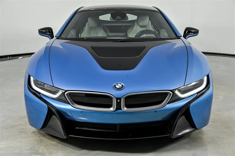 2015 BMW i8 - Image 5 of 31
