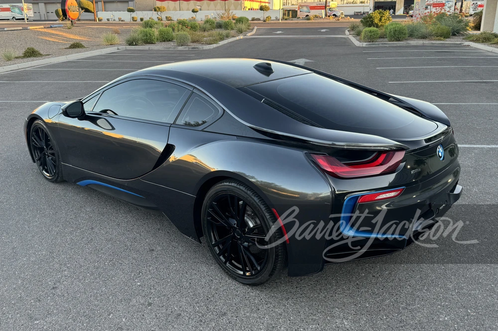 2015 BMW i8 - Image 2 of 9