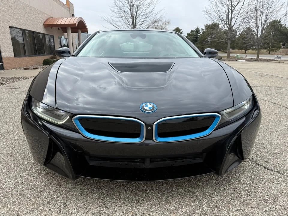 2015 BMW i8 - Image 2 of 19