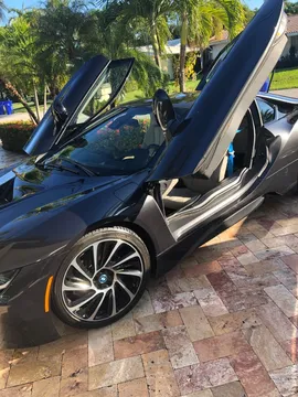 2015 BMW i8