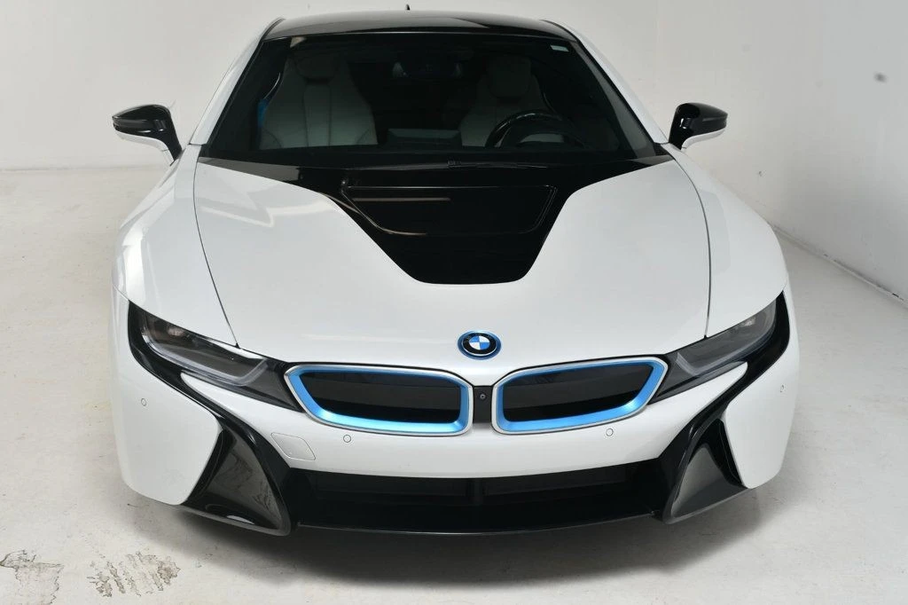 2015 BMW i8 - Image 12 of 12