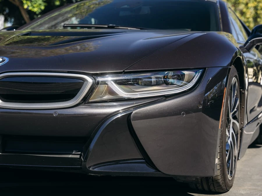 2015 BMW i8 - Image 16 of 31
