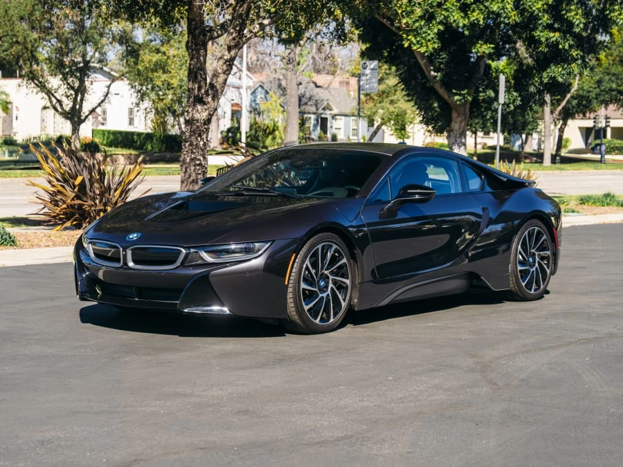 2015 BMW i8 - Image 21 of 31