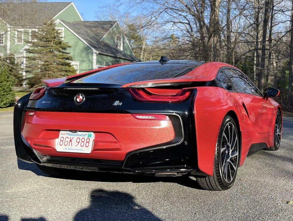 2015 BMW i8 - Image 4 of 31