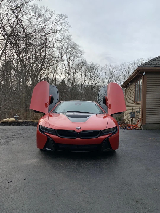 2015 BMW i8 - Image 8 of 31