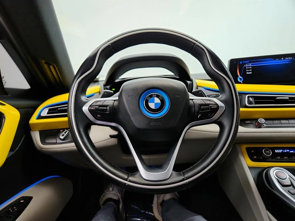 2015 BMW i8 - Image 15 of 21