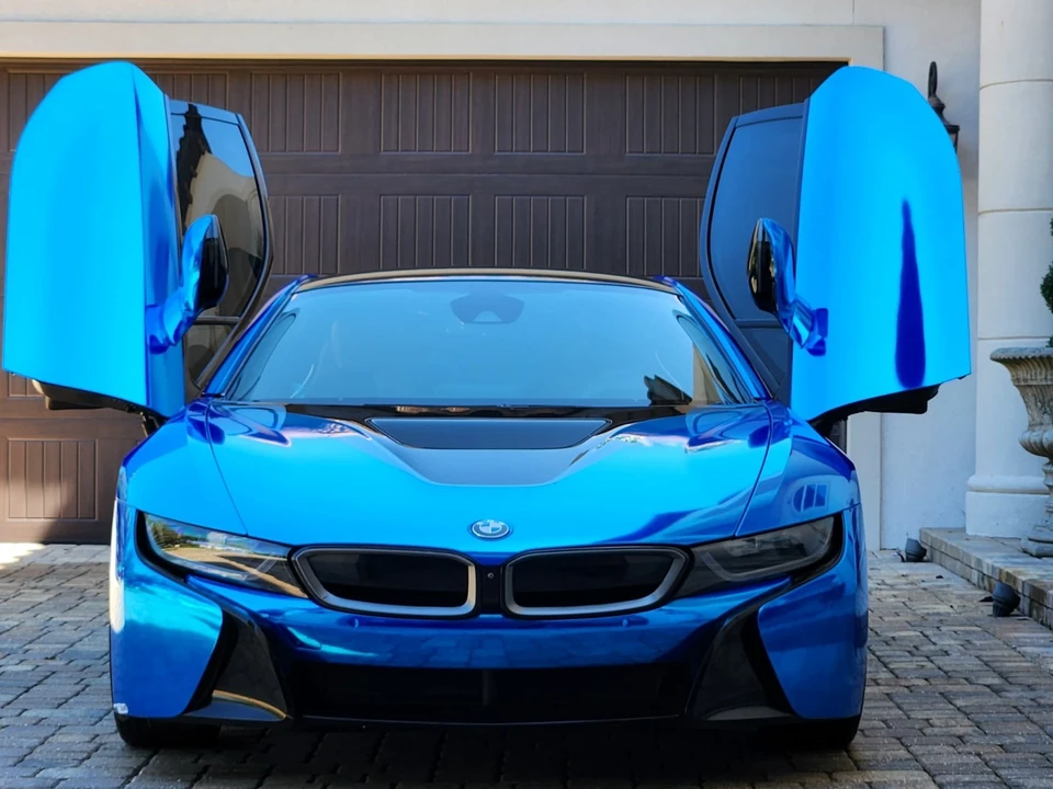 2015 BMW i8 - Image 4 of 21