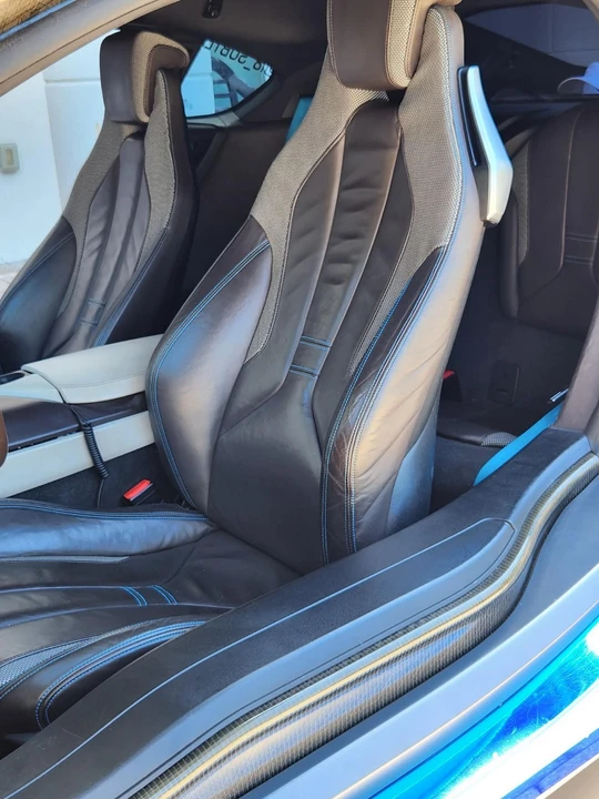 2015 BMW i8 - Image 20 of 21